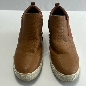 Jollmall Sneaker Ankle Boot Wedges Zip Up Leather | Size 10 (Fits like 9)